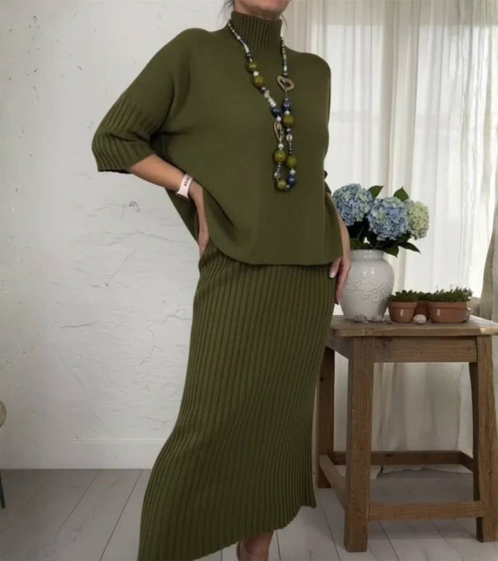Cristina | Set din tricot cu fustă midi cu dungi