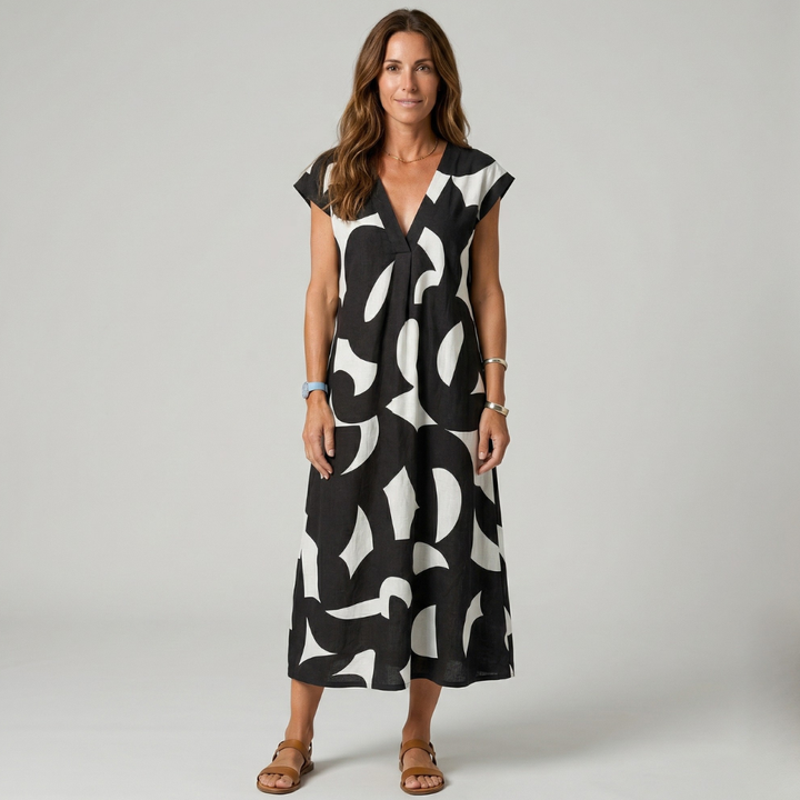 Thetis - Rochie cu detalii subtile
