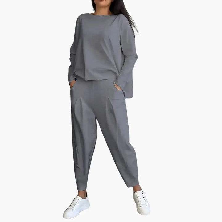 Yvonne | Set de două piese cu guler rotund