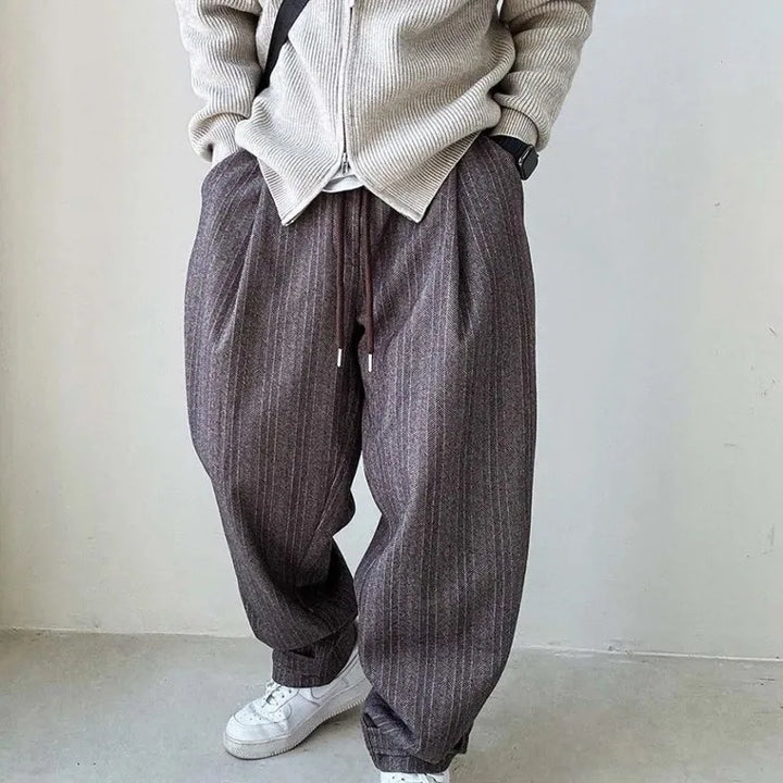 Ion | Pantaloni cu dungi ajustabili