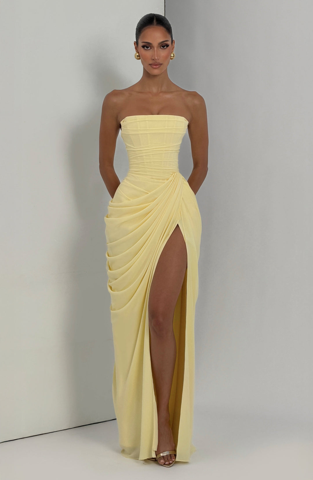 Mircea – Rochie Maxi de Gală cu Corset și Drapaj Rafinat